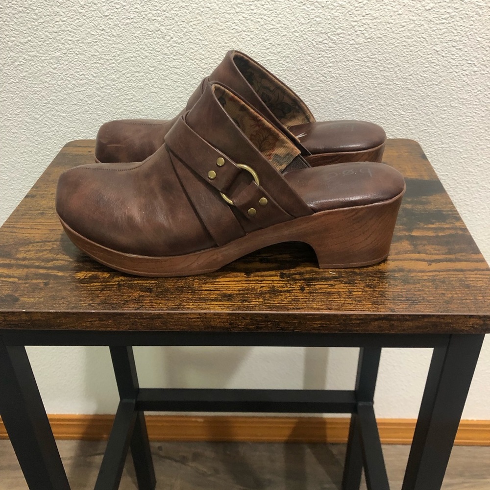 Women’s Clog Mule